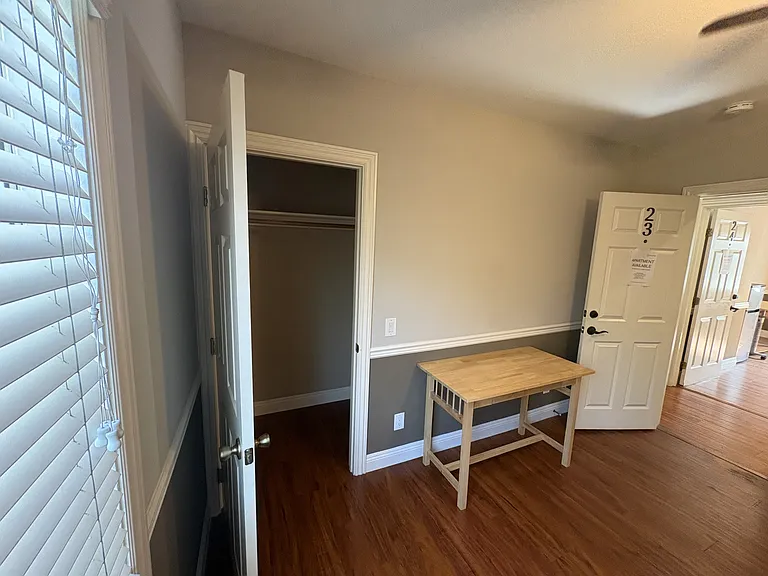 165 Chestnut St #23 — Photo 6