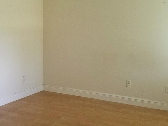 5th image of 10141 W Sunrise Blvd APT 204