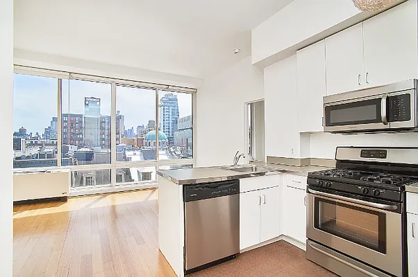 Rented by Living New York | media 13