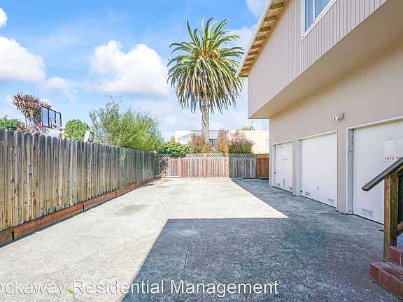 2nd image of 716 Hensley Ave #2