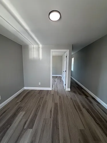 152 S Bonnie Beach Pl Photo 1