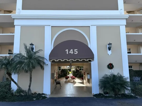 145 Atlantis Boulevard #302, Atlantis, FL 33462