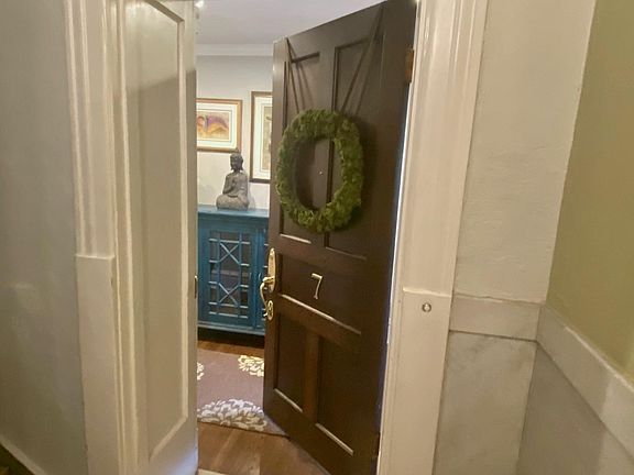 3rd image of 14 N Kingshighway Blvd APT 7