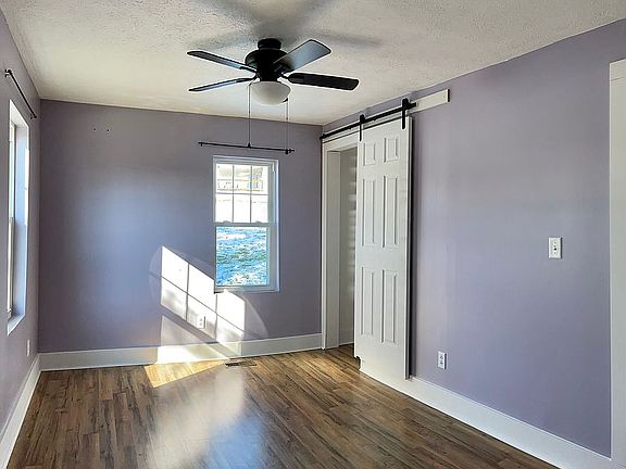 3rd image of 550 S Highland Ave