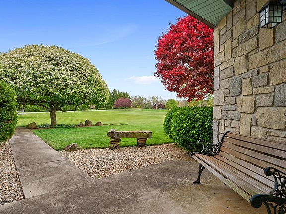 4th image of 8770 Colvin Dr