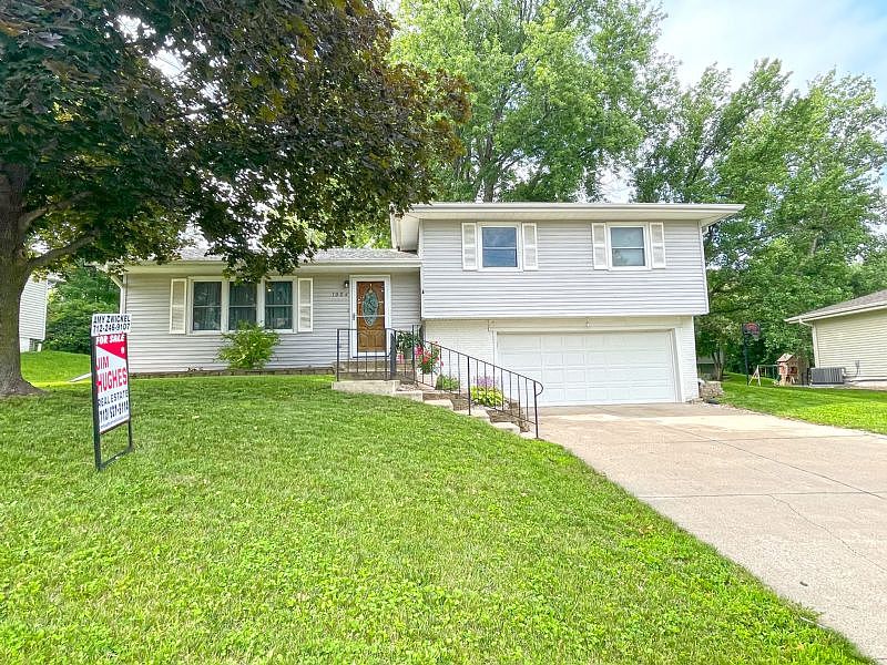 1004 Irene Ct, Red Oak, IA 51566 Zillow