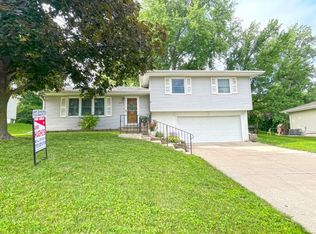 1004 Irene Ct, Red Oak, IA 51566