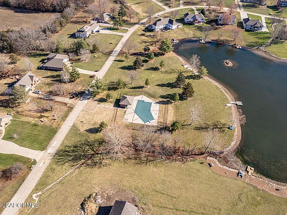 2nd image of 2908 Cantaberry Dr