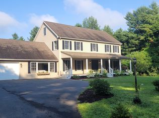 75 East St, Lee, MA 01238