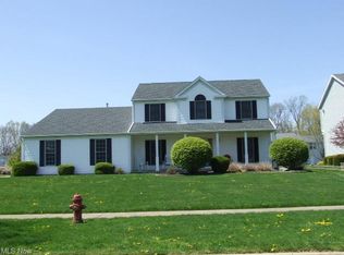 506 Helena Dr, Tallmadge, OH 44278