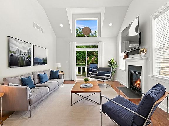 5th image of 23 Swan Ln