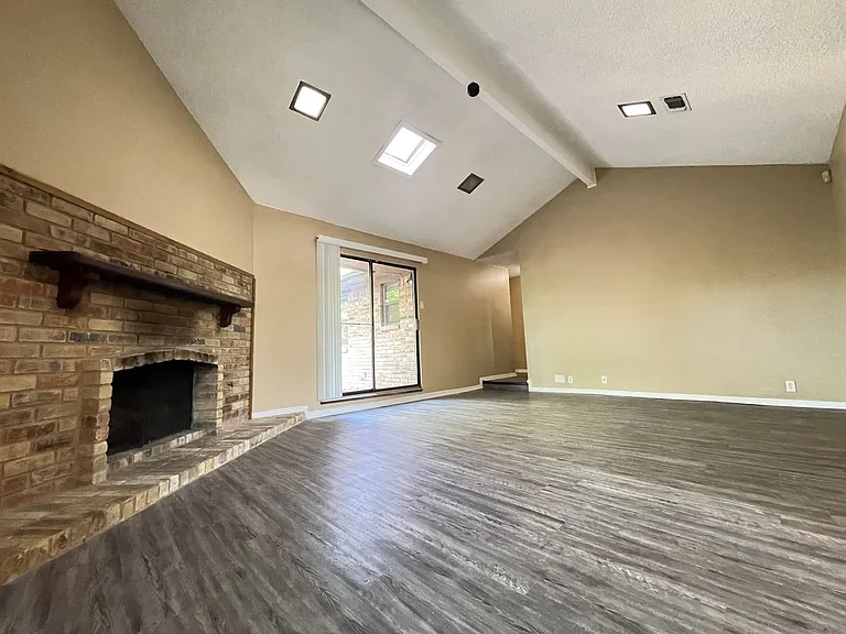 2917 Elsinor Dr — Photo 7