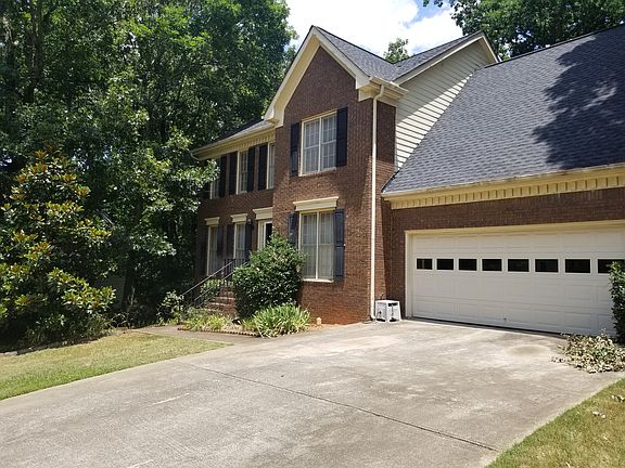 2nd image of 2540 Eastmont Trl