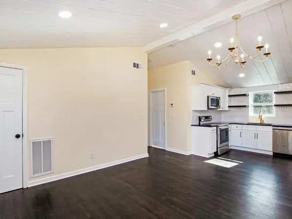 134 Hart Ln, Nashville, TN 37207