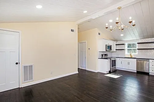 134 Hart Ln Photo 1