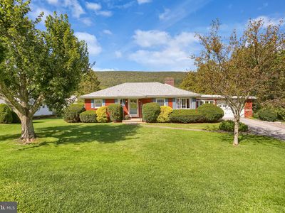 117 E Ridge St, Centre Hall, PA, 16828