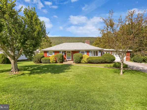 117 E Ridge St, Centre Hall, PA 16828