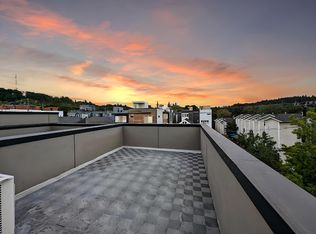 2622D SW Nevada St, Seattle, WA 98126
