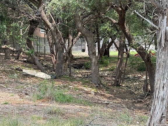 4th image of 1213 CEDAR CREST DR LOT 5