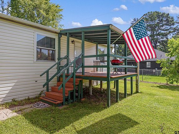 5th image of 10191 Wooded Way