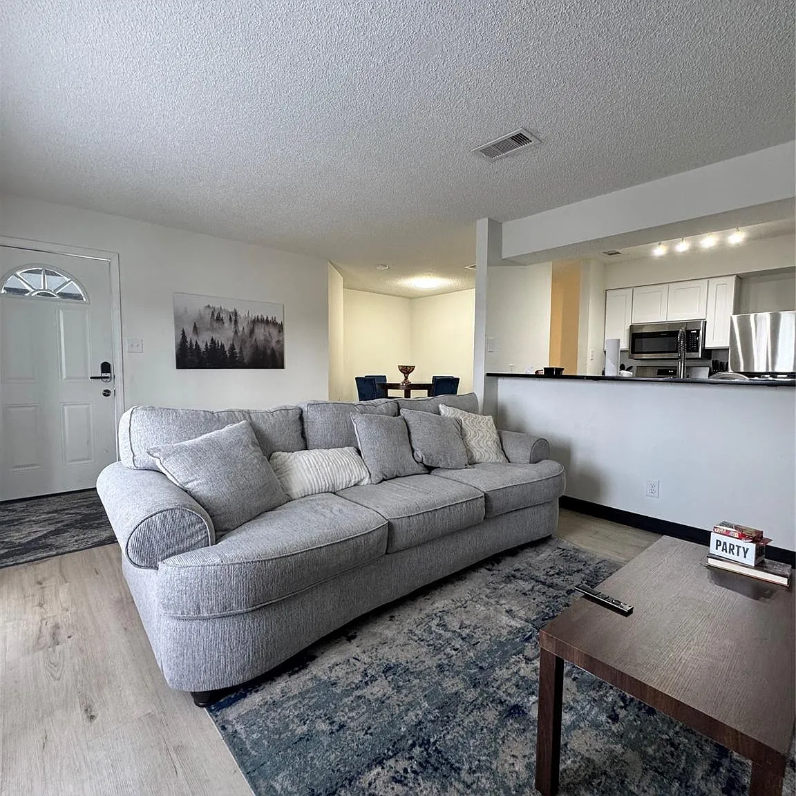 2 bed, 2.0 bath, 934 sqft, $1,550 — Photo 1