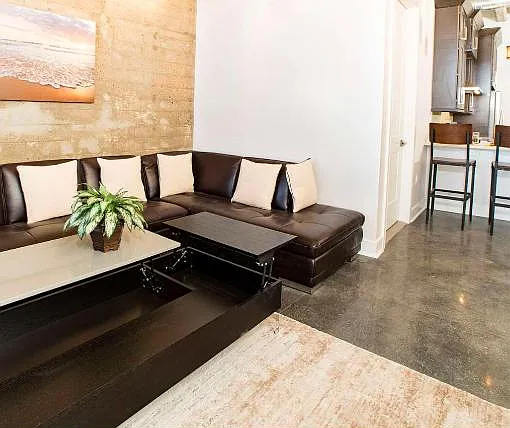 1 bed, $2,100 — Photo 2