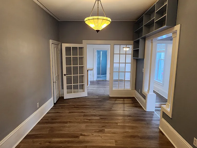 212 Oak St #2 — Photo 25