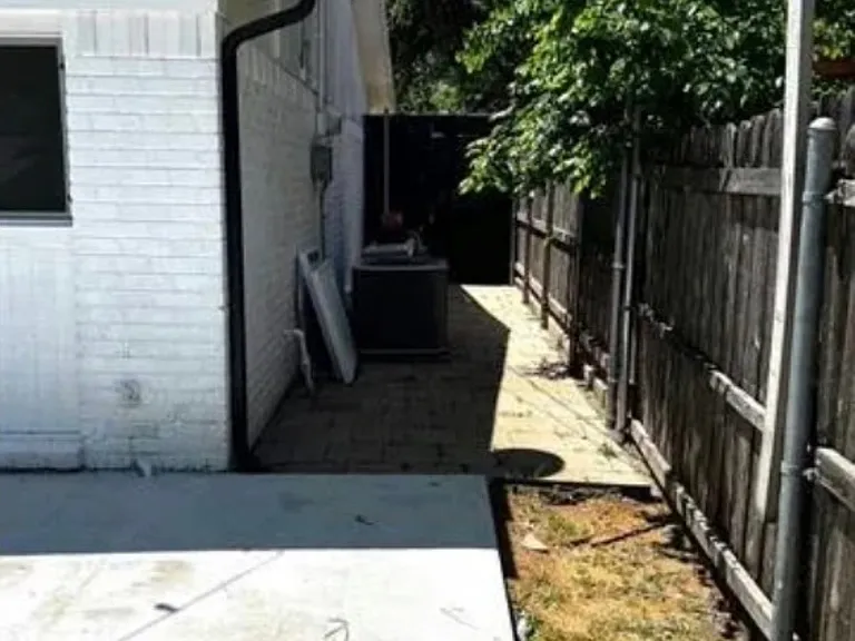 3320 N Ave — Photo 17