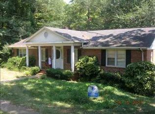 198 Ellington Dr, Spartanburg, SC 29301