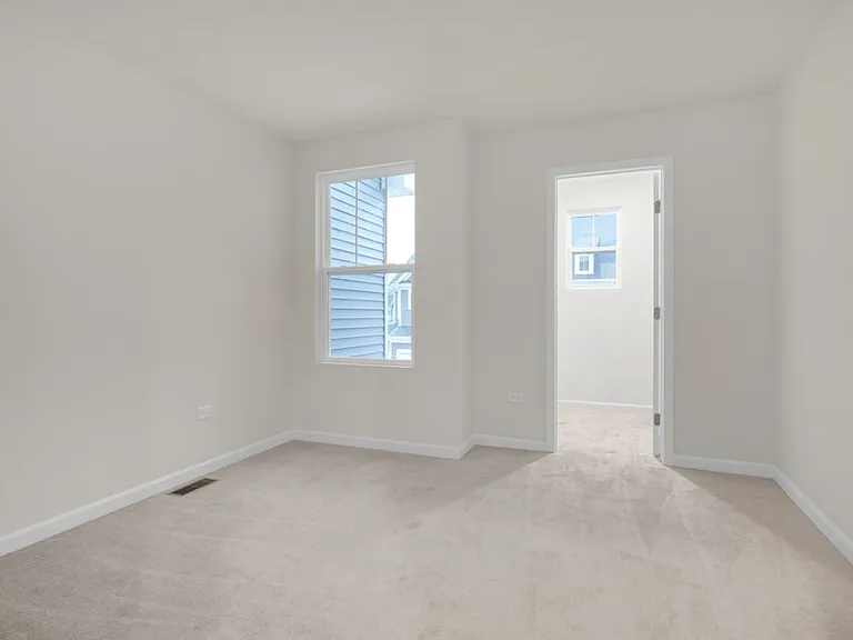 2319 Horseshoe Cir — Photo 8