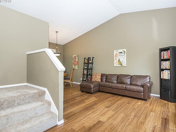 Formal Living Room 2