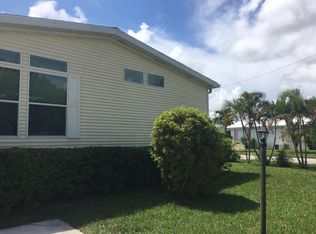 7400 SE Eagle Ave, Hobe Sound, FL 33455