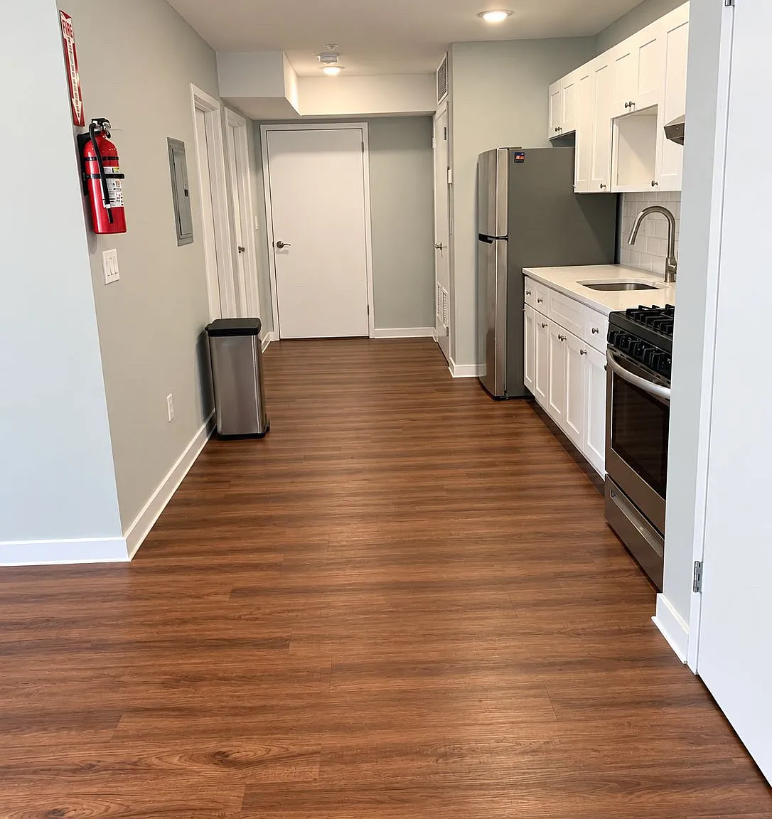2 bed, $2,128 — Photo 1