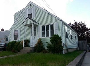 19 Berkley St, Cranston, RI 02910