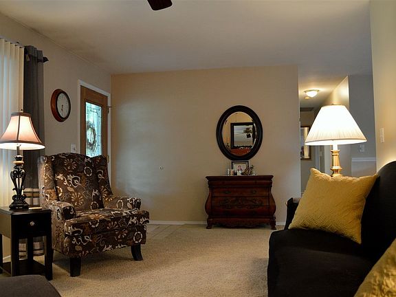 4th image of 3283 Shillelagh Dr