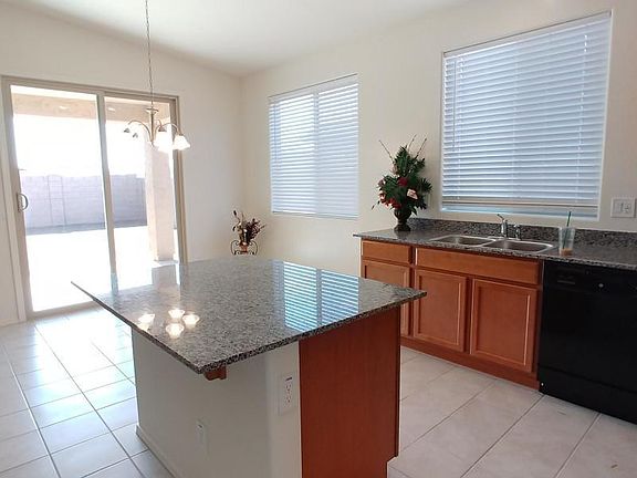 5th image of 531 E Creosote Dr