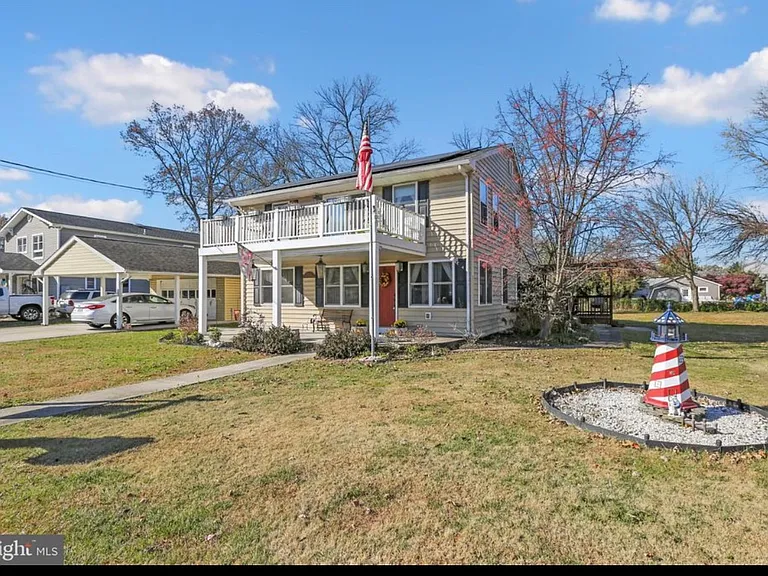 7808 Harbor Rd — Photo 2
