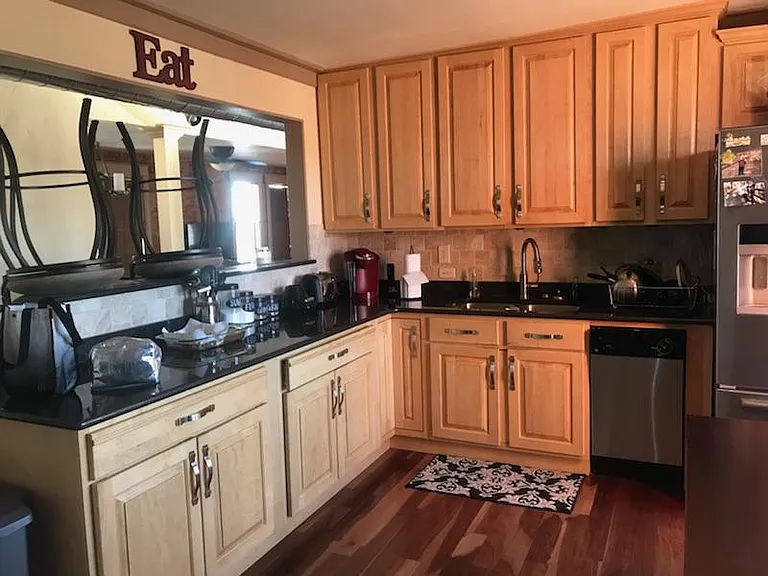112 Colorado Ave #B — Photo 5