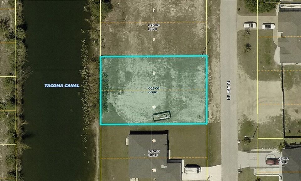 1st image of 1904 NE 1st Pl