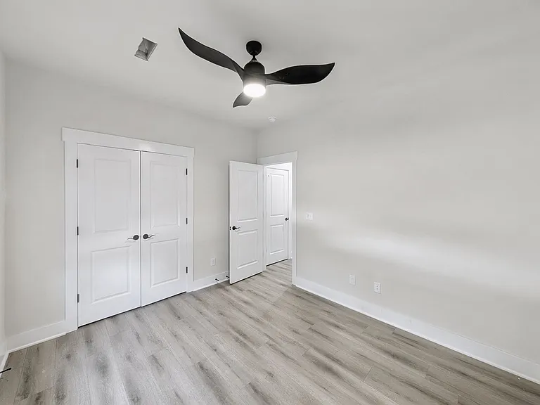 284 Stoneykirk Dr — Photo 18