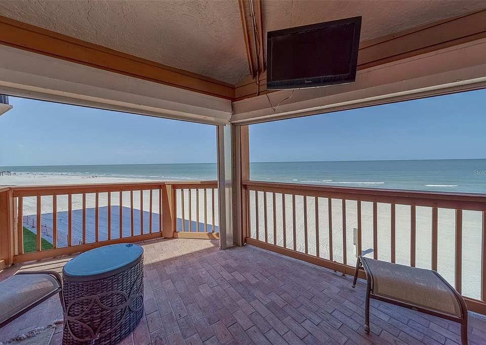 いる様確認ページ 17606 Lee Ave, Redington Shores, FL 33708 | MLS #TB8385131 | Zillow