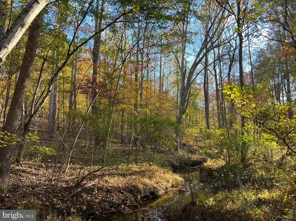 Ada Rd, Marshall, VA 20115