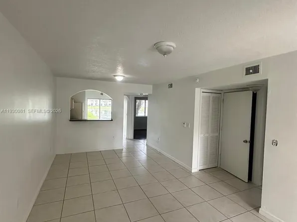 2930 SE 13th Ave Unit 103-52, Homestead, FL 33035