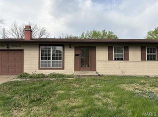 2126 Aristocrat Dr, Florissant, MO