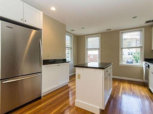 Kitchen Left