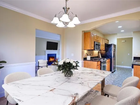 70 Turner St #A-3, Warwick, RI 02886