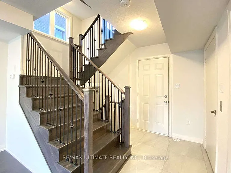 71 George Kirby St — Photo 4