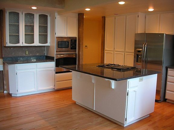 custom granite countertops