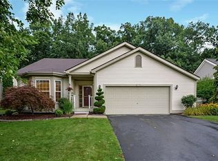 2565 Hilltop Ln, Howell, MI 48843