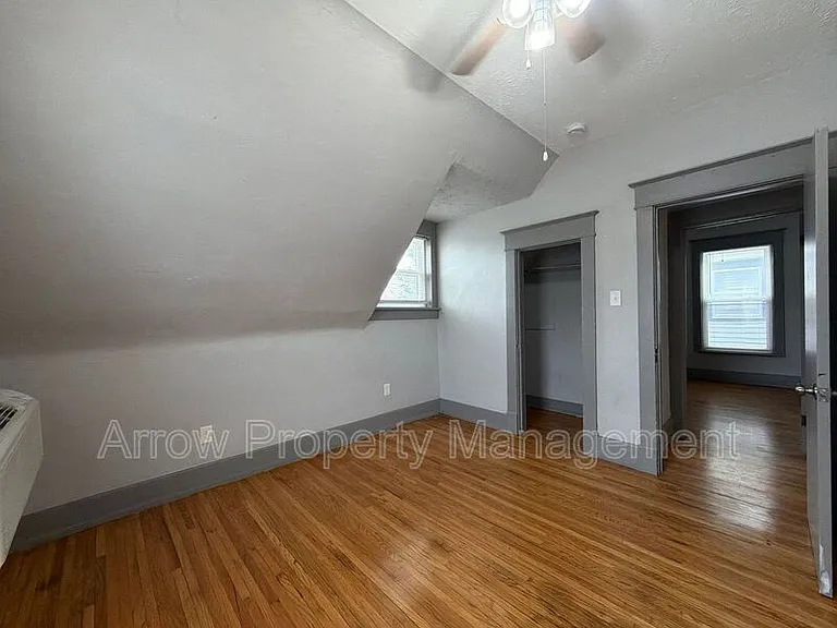 738 N 25th St #1 — Photo 7